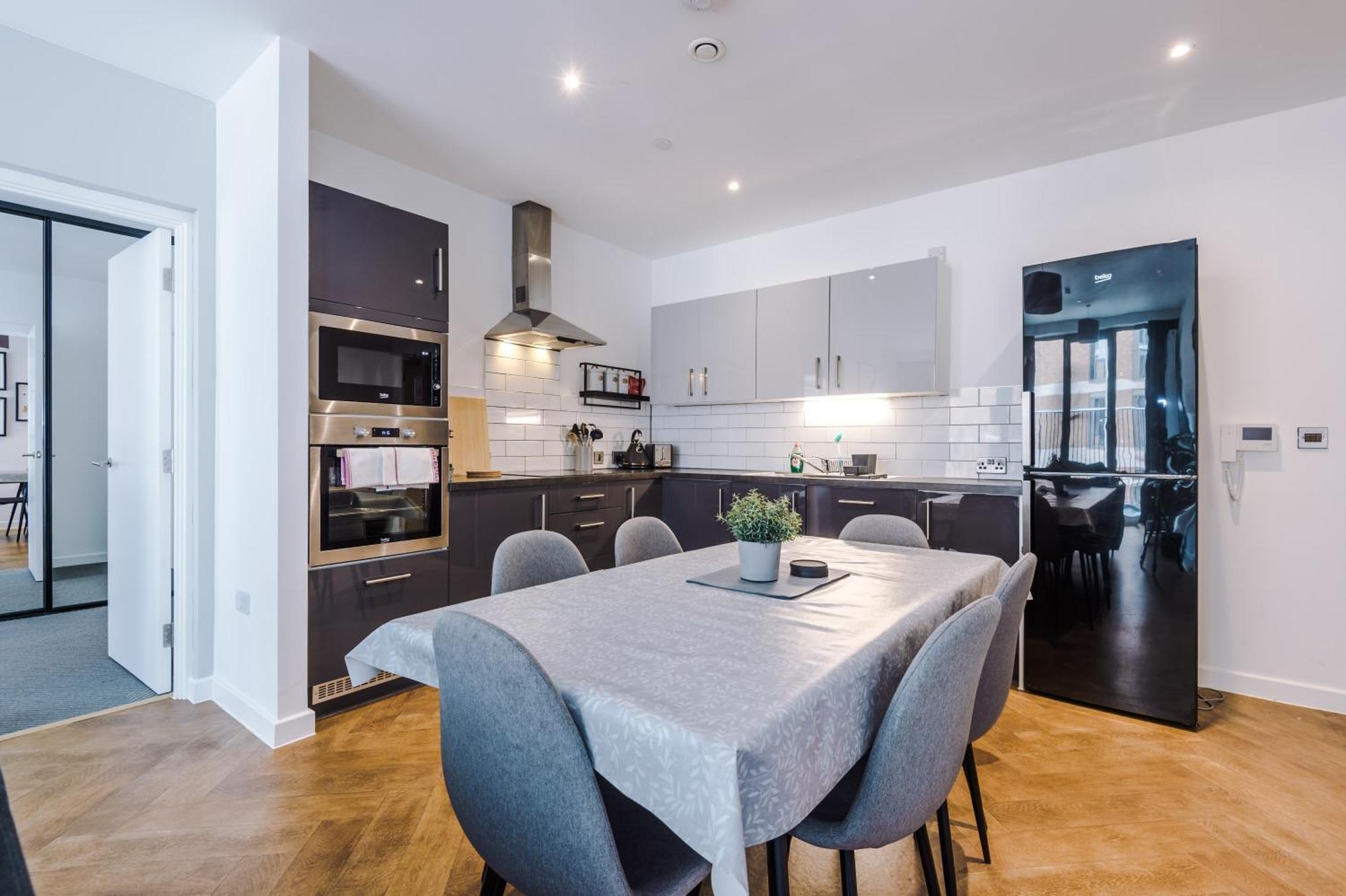 Hilltop Serviced Apartments - Ancoats แมนเชสเตอร์ ภายนอก รูปภาพ