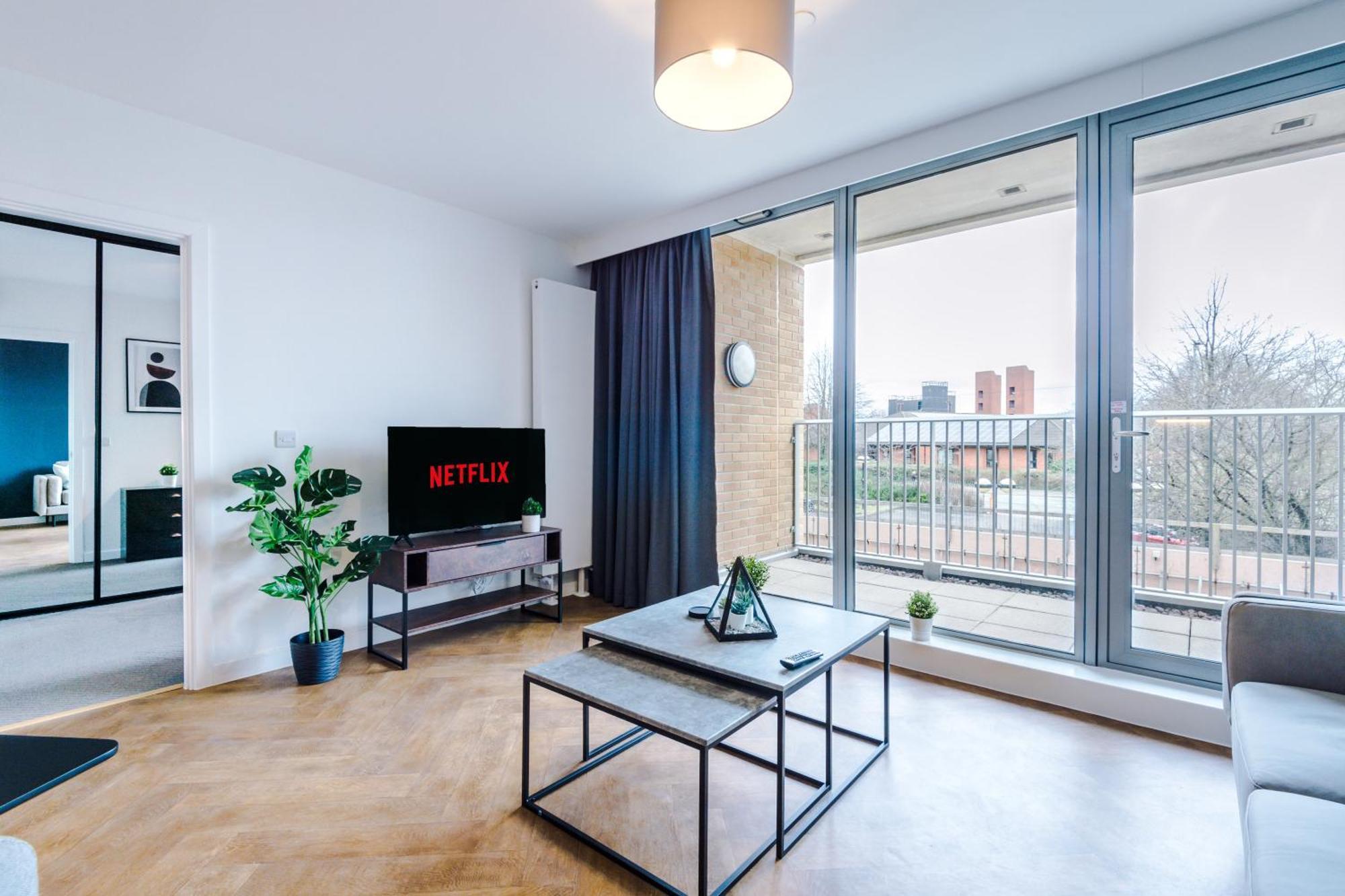 Hilltop Serviced Apartments - Ancoats แมนเชสเตอร์ ภายนอก รูปภาพ